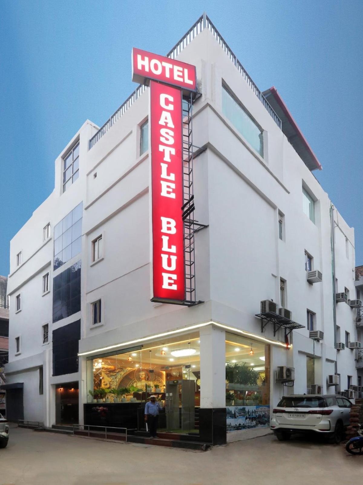 Castle Blue Near Igi Airport Hotel New Delhi